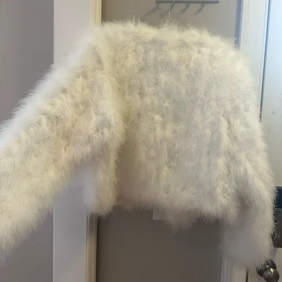 Lamarque New With Tags Feather White Jacket - Picture 5 of 7